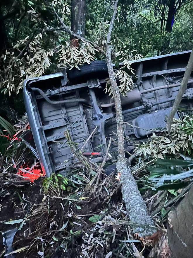 死8伤！巴厘岛凌晨车祸亲历者发声澳门新葡京紫牛头条｜中国公民5(图4)